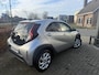 Toyota Aygo X 1.0 VVT-i S-CVT AUTOMAAT/Active/17"LMV/STOELVERW/CARPLAY/CAMERA