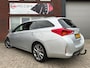 Toyota Auris Touring Sports 1.8 Hybrid Lease Pro / Pano / Navi / PDC / Camera / Leder