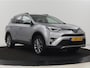 Toyota RAV4 2.5 Hybrid AWD Dynamic | Stoel & stuurverwarming | Adaptive cruise | Trekhaak | Camera | Navigatie | Climate control | Bluetooth