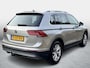Volkswagen Tiguan 1.4 TSI ACT Comfortline Business R Trekhaak / Navigatie-pakket / Pakeer pakket / Memory seats / Apple carplay / Adaptive cruise control / R-line extrerieur