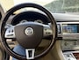 Jaguar XF 2.7D V6 Premium Luxury / AUTOMAAT / SCHUIFDAK / NAVI