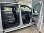 Citroën Jumpy 2.0 BlueHDI DC Marge BTW en BPM vrij!! Airco Cruise controle Trekhaak 2500kg Navigatiesysteem 5-Persoons Parkeerhulp achter Apple carplay 1e eigenaar Euro 6 Bpm en Btw vrij voor particulier gebruik !!
