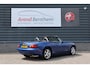 Mazda MX-5 1.8i 10th Anniversary 1.8i - 6 versnellingen