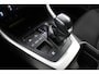 Toyota RAV4 2.5 Hybrid Business Intro | Stoel en stuurwielverwarming | Navigatie | Camera | Elektr te openen kofferklep |