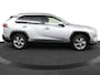 Toyota RAV4 2.5 Hybrid Business Intro | Stoel en stuurwielverwarming | Navigatie | Camera | Elektr te openen kofferklep |