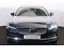 Volvo V90 T8 Recharge AWD Ultra Dark - Panorama/schuifdak - IntelliSafe Assist & Surround - 360º Camera - Harman/Kardon audio - Adaptieve LED koplampen - Verwarmde voorstoelen, stuur & achterbank - Parkeersensoren voor & achter - Elektr. bedienb. voorstoelen met geheugen - Geventileerde voorstoelen - Head up display - Extra getint glas - 19' LMV