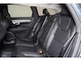 Volvo V90 T8 Recharge AWD Ultra Dark - Panorama/schuifdak - IntelliSafe Assist & Surround - 360º Camera - Harman/Kardon audio - Adaptieve LED koplampen - Verwarmde voorstoelen, stuur & achterbank - Parkeersensoren voor & achter - Elektr. bedienb. voorstoelen met geheugen - Geventileerde voorstoelen - Head up display - Extra getint glas - 19' LMV