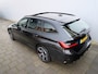 BMW 3-Serie Touring 330e 292 Pk Automaat M-Sport pakket Navigatie / Camera / Pano-dak / DAB / Apple Carplay