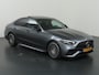 Mercedes-Benz C-klasse 200 AMG Line | Night | Panoramadak | 19" lichtmetalen velgen | Sfeerverlichting | Getint glas | Stoelverwarming |