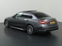 Mercedes-Benz C-klasse 200 AMG Line | Night | Panoramadak | 19" lichtmetalen velgen | Sfeerverlichting | Getint glas | Stoelverwarming |