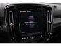 Volvo XC40 Recharge P8 AWD R-Design | Panoramadak | Trekhaak | 360 Camera | Harman/Kardon | Stoel+Stuurverwarming | 20 Inch