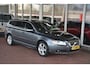 Volvo V70 2.0 Summum Nederlandse auto 231892 NAP onderhoudshistorie aanwezig laatste beurt bij 220000km met oa leren bekleding cv cruise cotrol pdc trekhaak