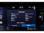 Volvo V60 T6 Plug-in hybrid AWD Essential Bright | Stoelverwarming | Adaptive Cruise Control | BLIS | Parkeersensoren voor + achter | Stoelverwarming | Stuurwielverwarming | Parkeercamera | Google Infotainment | Electrische wegklapbare Trekhaak