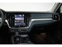 Volvo V60 T6 Plug-in hybrid AWD Essential Bright | Stoelverwarming | Adaptive Cruise Control | BLIS | Parkeersensoren voor + achter | Stoelverwarming | Stuurwielverwarming | Parkeercamera | Google Infotainment | Electrische wegklapbare Trekhaak