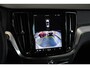 Volvo V60 T6 Plug-in hybrid AWD Essential Bright | Stoelverwarming | Adaptive Cruise Control | BLIS | Parkeersensoren voor + achter | Stoelverwarming | Stuurwielverwarming | Parkeercamera | Google Infotainment | Electrische wegklapbare Trekhaak