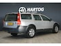 Volvo XC70 2.5 T + SCHUIFDAK / TREKHAAK / STOELVERWARMING / PDC