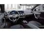 Mercedes-Benz A-klasse 180 Business Solution AMG | Night | Panoramadak | Sfeerverlichting | Achteruitrijcamera | Stoelverwarming |