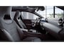 Mercedes-Benz A-klasse 180 Business Solution AMG | Night | Panoramadak | Sfeerverlichting | Achteruitrijcamera | Stoelverwarming |