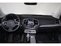 Volvo XC90 T8 Recharge AWD Ultra Dark - Luchtvering - Panorama/schuifdak - IntelliSafe Assist & Surround - 360º Camera - Harman/Kardon audio - Adaptieve LED koplampen - Verwarmde voorstoelen, stuur & achterbank - Parkeersensoren voor & achter - Elektr. bedienb. voorstoelen met geheugen - Geventileerde voorstoelen - Head up display - Draadloze tel. lader - Extra getint glas - Elektr. inklapbare trekhaak - 20' LMV