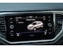 Volkswagen T-Roc 1.0 TSI 110pk Style Business Virtual Cockpit Parkeersensoren Navigatie ACC CarPlay NL-Auto!