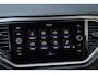 Volkswagen T-Roc 1.0 TSI 110pk Style Business Virtual Cockpit Parkeersensoren Navigatie ACC CarPlay NL-Auto!