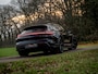 Porsche Taycan Cross Turismo 4 93 kWh | Pano-dak | Luchtvering | Adapt. cruise | GT Sportstuur
