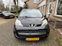 Peugeot 107 1.0-12V XR
