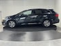 Toyota Avensis Wagon 1.8 VVTi Business Trekhaak Navi Cruise Clima