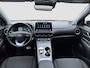 Hyundai Kona Electric EV Fashion 64 kWh 204pk | Camera | Carplay | Adaptive cruise controle | Dodehoek detectie | Head-up display | Draadloos laden | Premium audio | LED koplampen