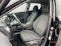 Hyundai Kona Electric EV Fashion 64 kWh 204pk | Camera | Carplay | Adaptive cruise controle | Dodehoek detectie | Head-up display | Draadloos laden | Premium audio | LED koplampen