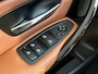 BMW 3-Serie 320i High Executive | Harman/Kardon | Leder | V + A Parkeersensoren | Schakelflippers |