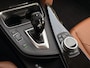 BMW 3-Serie 320i High Executive | Harman/Kardon | Leder | V + A Parkeersensoren | Schakelflippers |