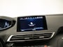 Peugeot 5008 1.2 PureTech Allure Sport (APPLE CARPLAY,NAVI,LED,CAMERA,360 VIEW,LEDER,GETINT,CRUISE,CLIMATE,SPORTSTOELEN,LM VELGEN)