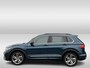 Volkswagen Tiguan 1.4 TSI eHybrid R-Line Business+ / Pano / Head-up / Camera / Parkeersensoren V+A / Navigatie / App connect / Zwenkbare trekhaak /