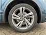 Volkswagen Tiguan 1.4 TSI eHybrid R-Line Business+ / Pano / Head-up / Camera / Parkeersensoren V+A / Navigatie / App connect / Zwenkbare trekhaak /