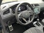 Volkswagen Tiguan 1.4 TSI eHybrid R-Line Business+ / Pano / Head-up / Camera / Parkeersensoren V+A / Navigatie / App connect / Zwenkbare trekhaak /