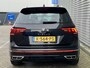 Volkswagen Tiguan 1.5 TSI R-Line / Digitaal dashboard / Navigatie / App connect / Camera / PDC V+A / Lichtmetaal 19 inch /