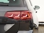 Volkswagen Passat 1.4 TSI PHEV GTE Business 218PK DSG | Lederen bekleding | Led Matrix | Camera | Stoelverwarming | Spiegelpakket