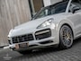 Porsche Cayenne Coupé 4.0 Turbo S E-Hybrid / Org. NL / Burmester / Carbon-Design / InnoDrive / Ceramic / Tow-Bar