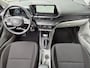 Hyundai i20 1.0 T-GDI Comfort Smart Automaat / Apple Carplay Android Auto / Airco / Achteruitrijcamera / Cruise control / Parkeersensoren achter / Elektrische ramen voor en achter / Navigatie /