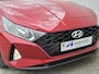Hyundai i20 1.0 T-GDI Comfort Smart Automaat / Apple Carplay Android Auto / Airco / Achteruitrijcamera / Cruise control / Parkeersensoren achter / Elektrische ramen voor en achter / Navigatie /