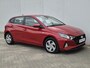 Hyundai i20 1.0 T-GDI Comfort Smart Automaat / Apple Carplay Android Auto / Airco / Achteruitrijcamera / Cruise control / Parkeersensoren achter / Elektrische ramen voor en achter / Navigatie /