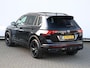 Volkswagen Tiguan 1.4 TSI eHybrid R-Line Business 245PK DSG | Panoramadak | Led Matrix | Navigatie | Black Style | Trekhaak