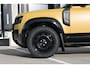Land Rover Defender 110 2.0 P300e 110 Trophy Edition Deep Sandglow Yellow