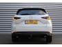 Mazda CX-5 2.0 e-SKYACTIV-G HYBRID 165PK ADVANTAGE AUTOMAAT / NAVI / CLIMA / FULL-LED / PDC / 19" LMV / KEYLESS / 360 CAMERA / HUD / AFN. TREKHAAK / WINTERPAKKET / ADAPT. CRUISECONTROL / 1E EIGENAAR / NIEUWSTAAT !!