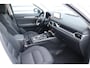 Mazda CX-5 2.0 e-SKYACTIV-G HYBRID 165PK ADVANTAGE AUTOMAAT / NAVI / CLIMA / FULL-LED / PDC / 19" LMV / KEYLESS / 360 CAMERA / HUD / AFN. TREKHAAK / WINTERPAKKET / ADAPT. CRUISECONTROL / 1E EIGENAAR / NIEUWSTAAT !!