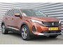 Peugeot 5008 1.2 PURETECH 130PK 7-ZITS ALLURE PACK / NAVI / LEDER / CLIMA / PDC / 18" LMV / CAMERA / AFN. TREKHAAK / KEYLESS / CRUISECONTROL / NIEUWSTAAT !!