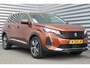 Peugeot 5008 1.2 PURETECH 130PK 7-ZITS ALLURE PACK / NAVI / LEDER / CLIMA / PDC / 18" LMV / CAMERA / AFN. TREKHAAK / KEYLESS / CRUISECONTROL / NIEUWSTAAT !!