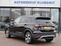Volkswagen T-Cross 1.0 TSI Life Business | Climate Control | Parkeersensoren | 17 inch |