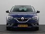 Renault Megane Estate TCe 140pk Limited | Stoelverwarming | 1700kg geremd | Dealer onderhouden | Navigatie |